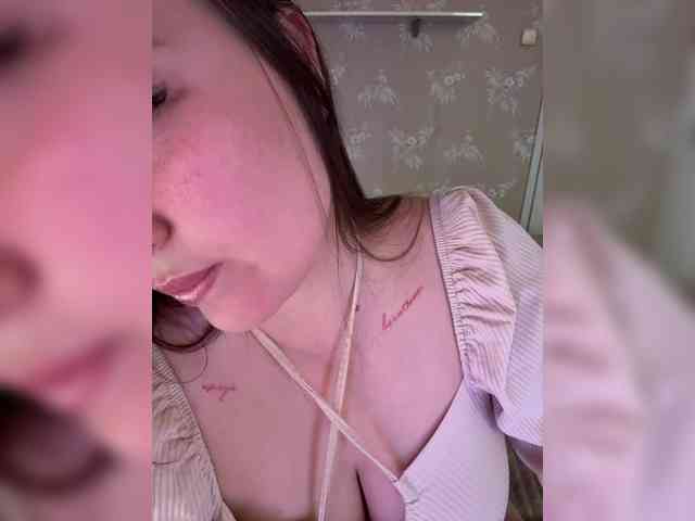 SweetySonya webcam