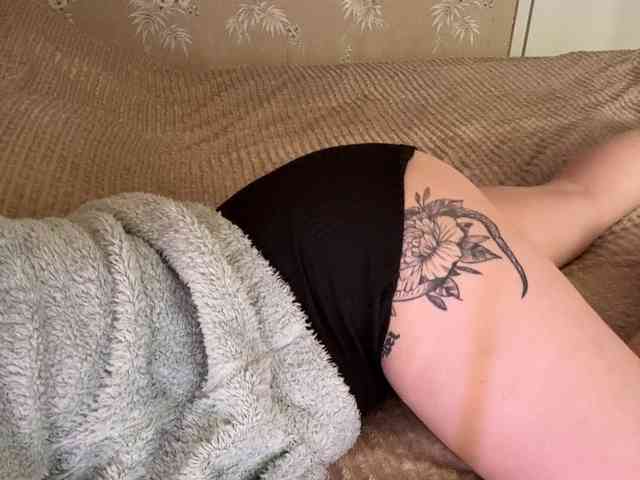 SweetySonya webcam