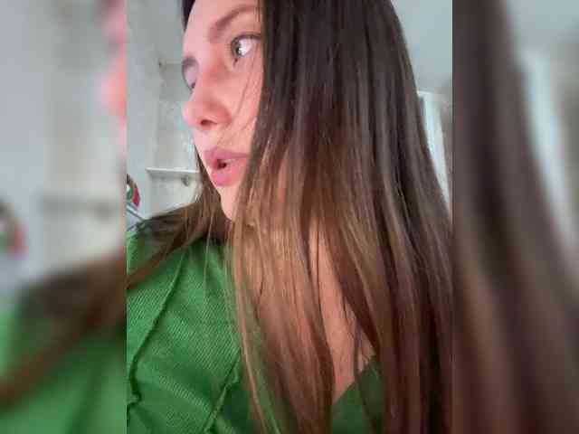 SweetySonya webcam