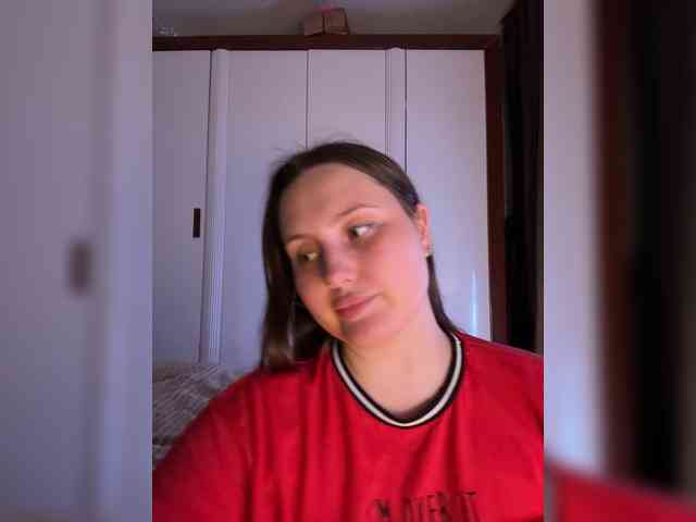 SweetySonya webcam