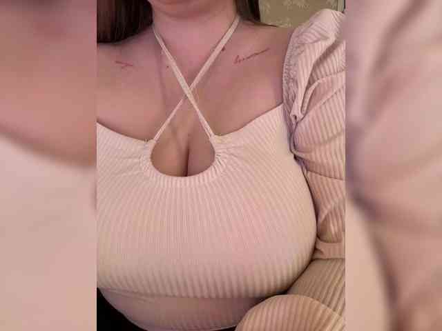 SweetySonya webcam