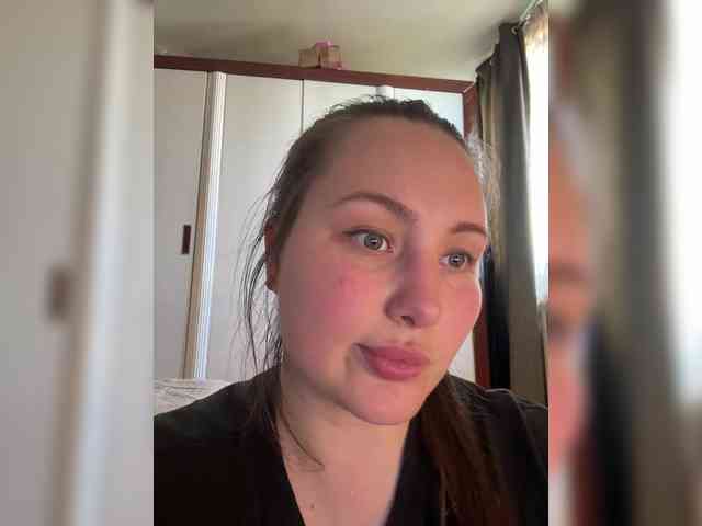 SweetySonya webcam