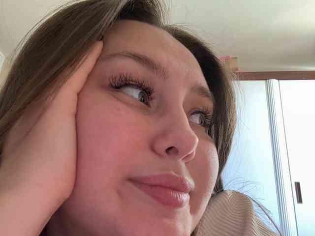 SweetySonya webcam