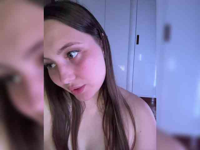 SweetySonya webcam
