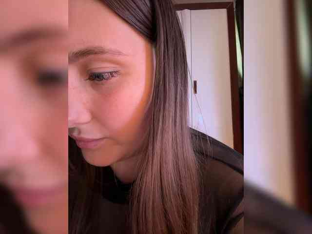 SweetySonya webcam