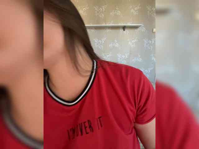 SweetySonya webcam