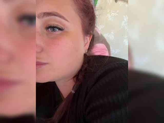 SweetySonya webcam