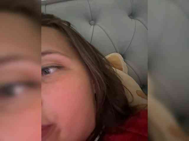 SweetySonya webcam