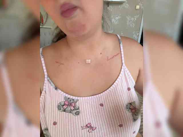 SweetySonya webcam