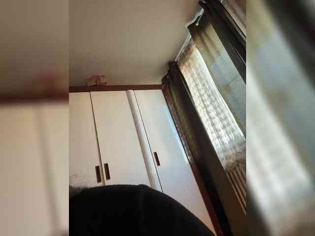 SweetySonya webcam
