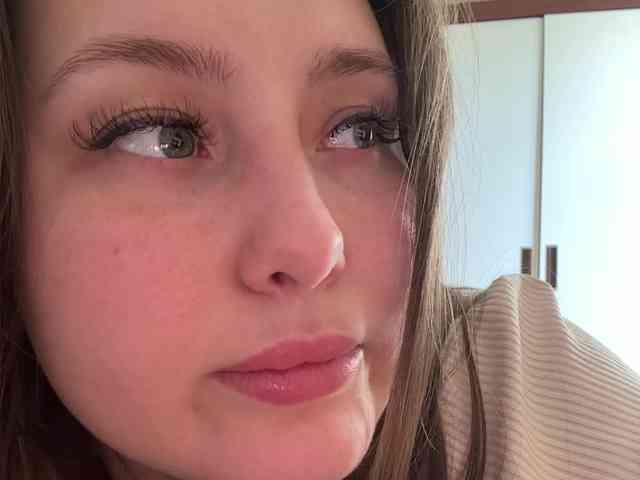 SweetySonya webcam