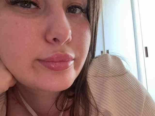 SweetySonya webcam