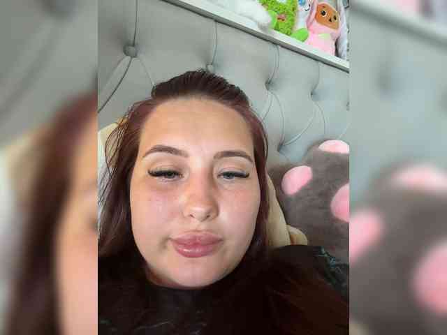 SweetySonya webcam