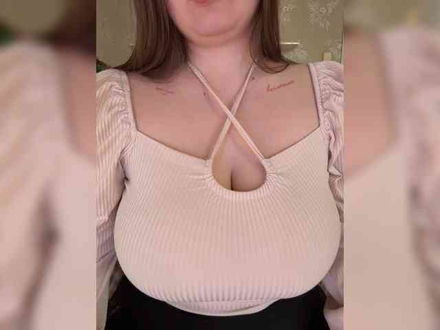 SweetySonya webcam