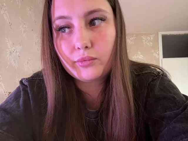 SweetySonya webcam
