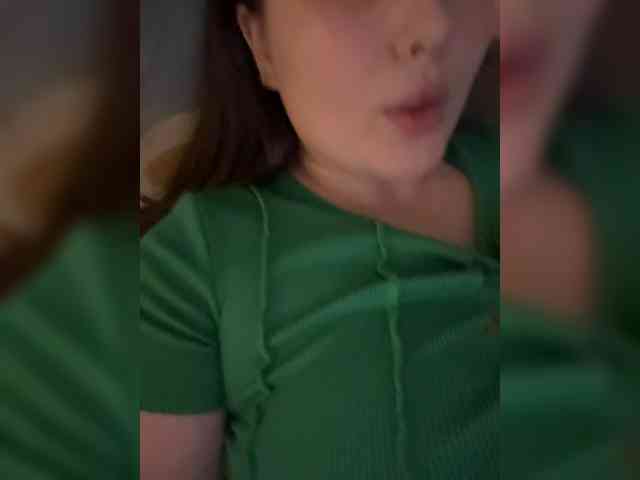 SweetySonya webcam