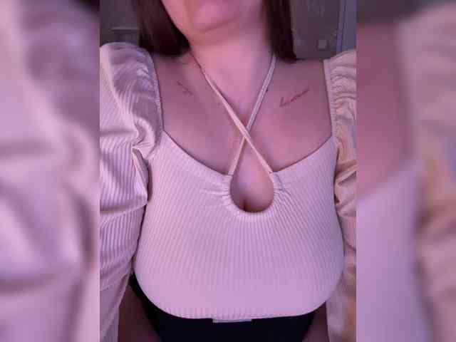SweetySonya webcam