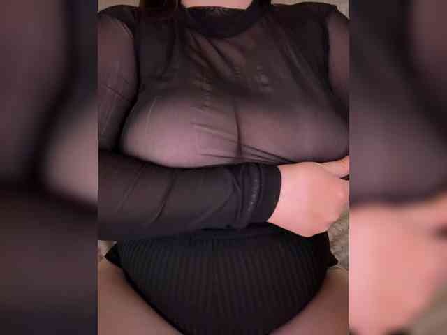 SweetySonya webcam