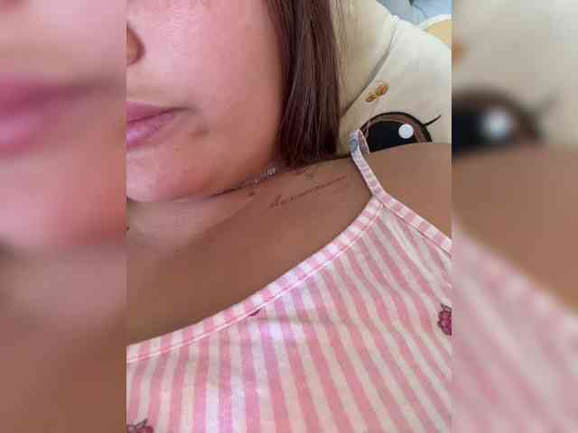 SweetySonya webcam