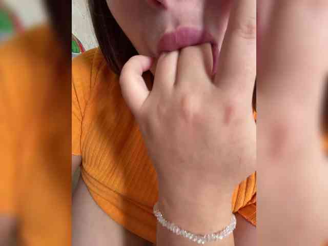 SweetySonya webcam