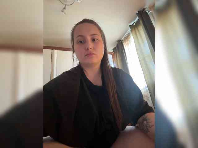 SweetySonya webcam