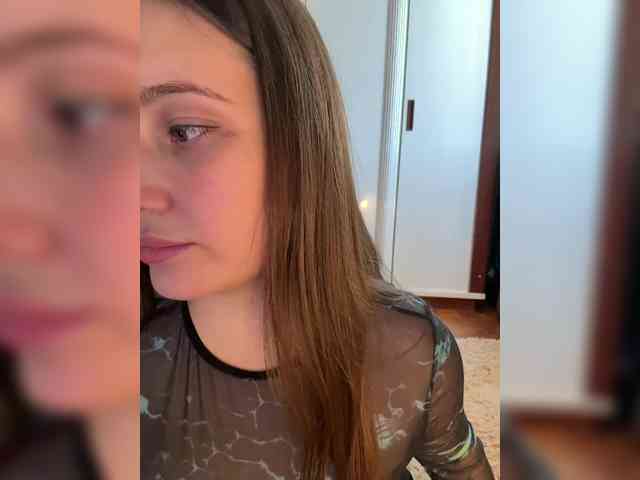 SweetySonya webcam