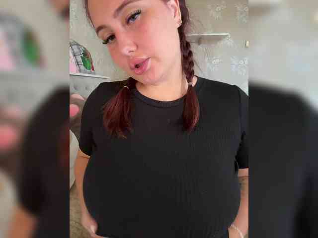 SweetyW- Sex Cam Show