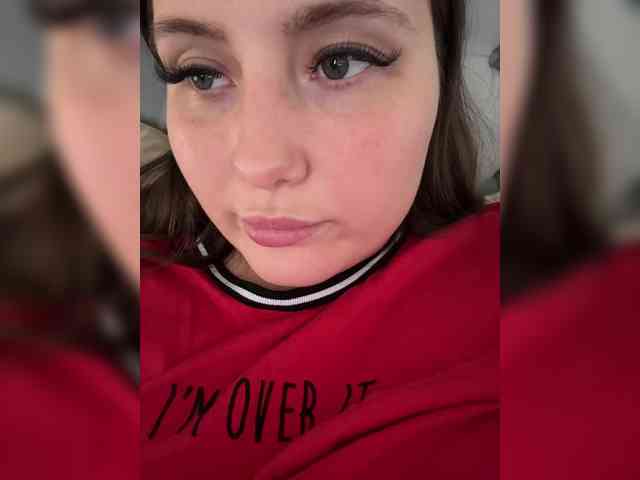 SweetySonya webcam