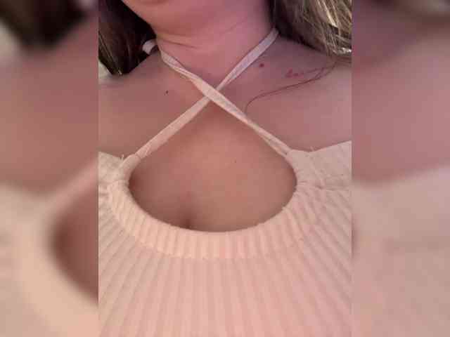 SweetySonya webcam