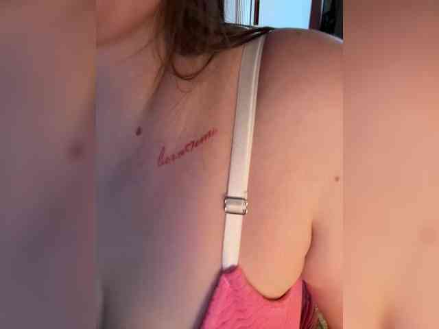 SweetySonya webcam
