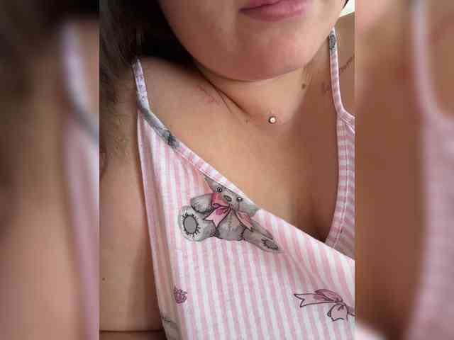 SweetySonya webcam