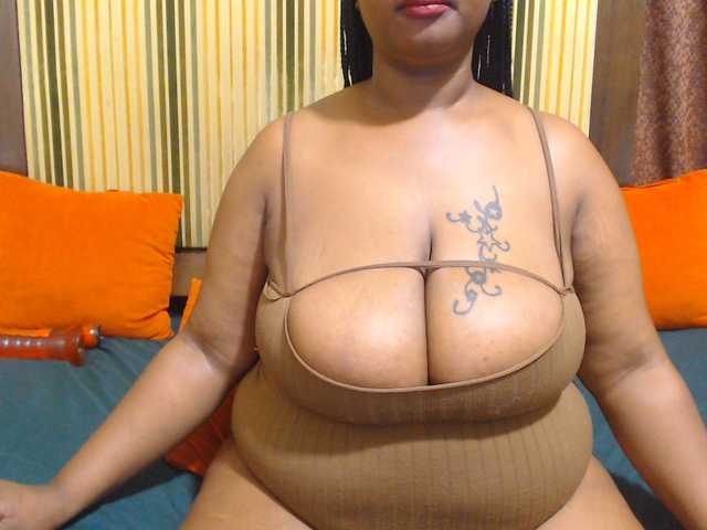 Bustytitsxx22