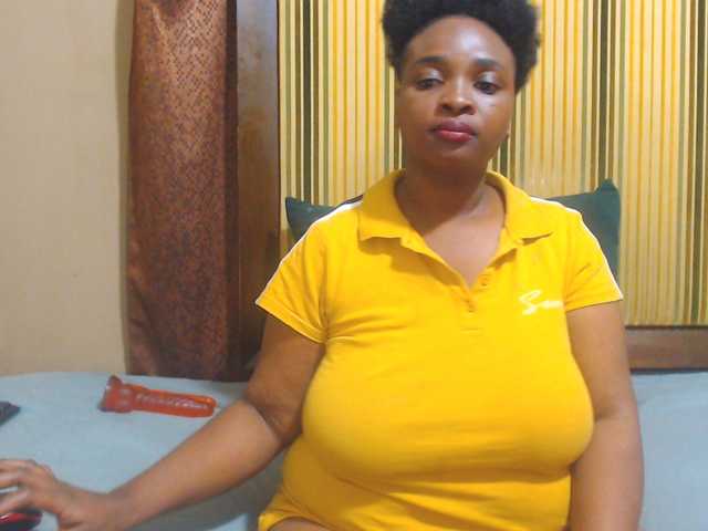 Bustytitsxx22 live webcam show