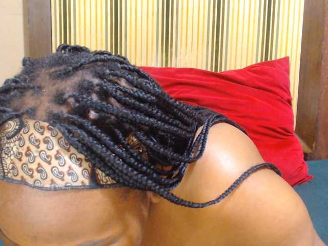 Bustytitsxx22