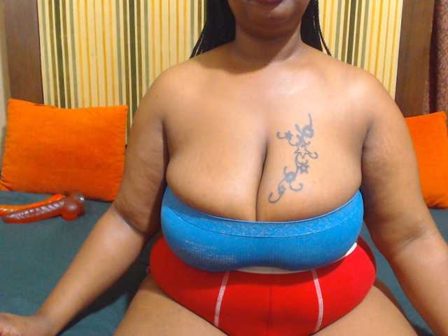 Bustytitsxx22 live cam preview