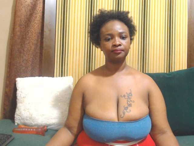 Bustytitsxx22 live webcam show