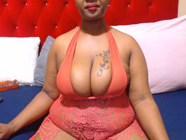 Bustytitsxx22