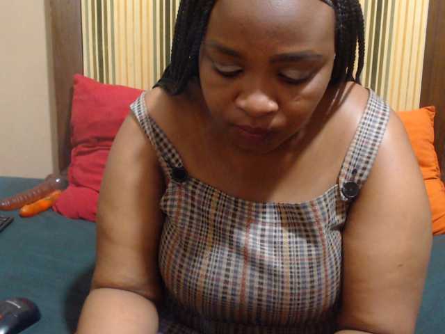 Bustytitsxx22