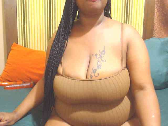 Bustytitsxx22