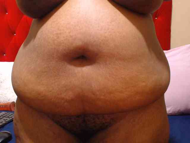 Bustytitsxx22 webcam