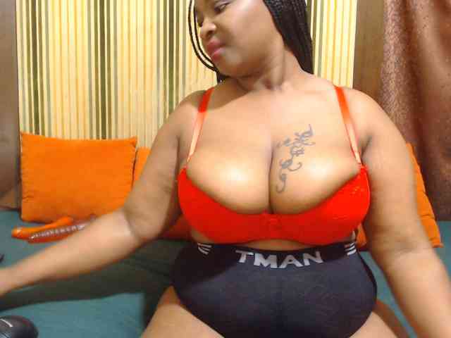 Bustytitsxx22