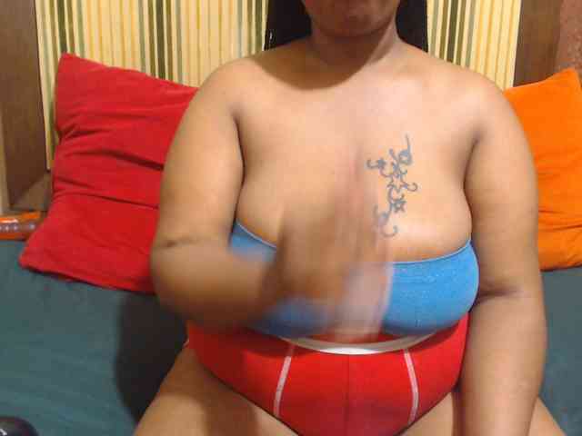 Model: Bustytitsxx22