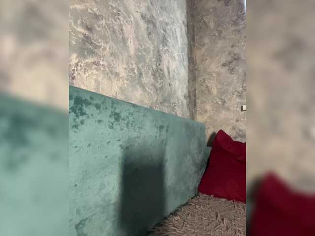 miminika-ice live cam on BongaCams