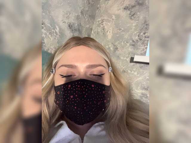 linaaaz live cam preview