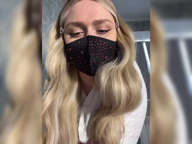 linaaaz live cam preview