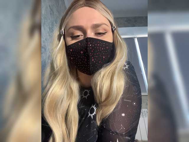 linaaaz live cam preview