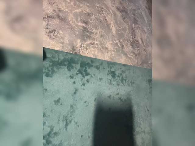 miminika-ice live cam on BongaCams