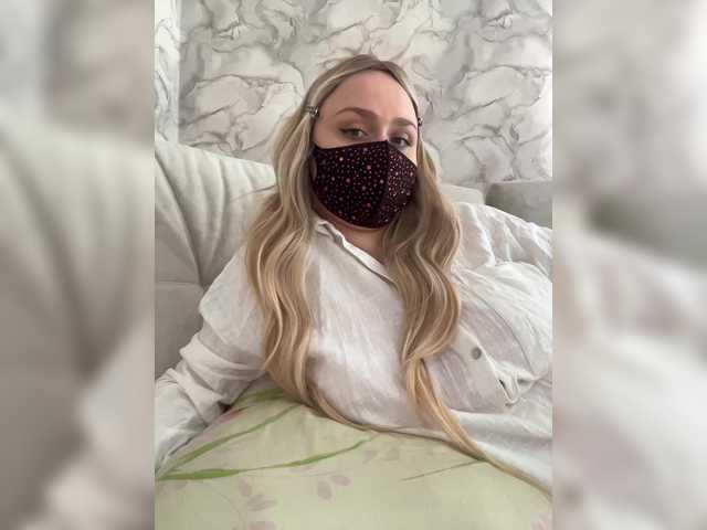 miminika-ice live sex show