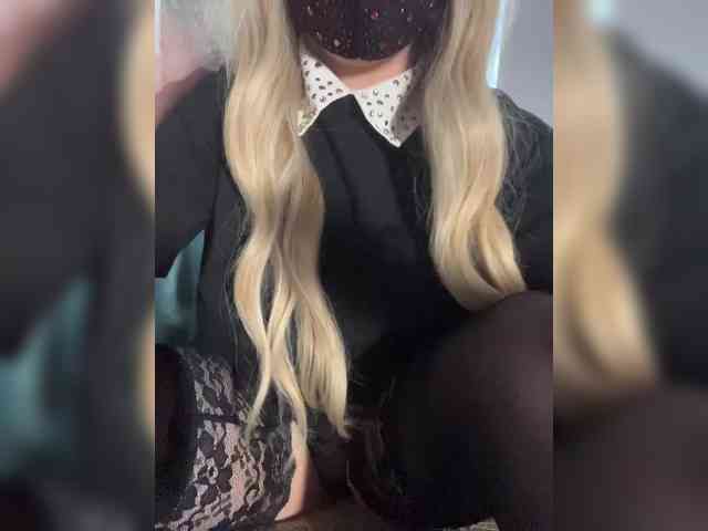 linaaaz webcam
