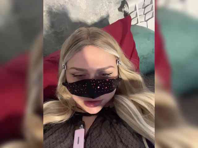 linaaaz webcam